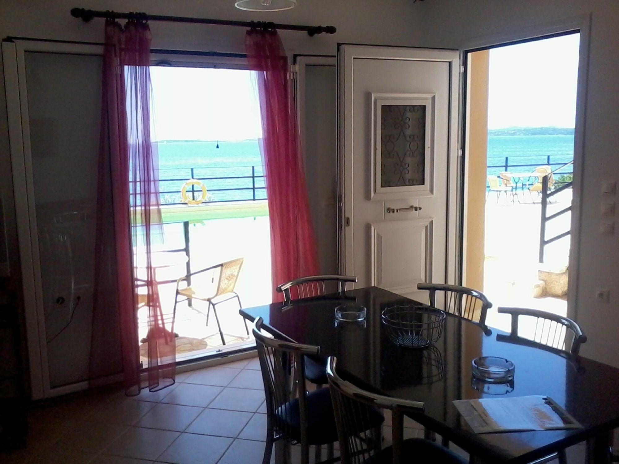Glyfa Beach Villas برباتي المظهر الخارجي الصورة