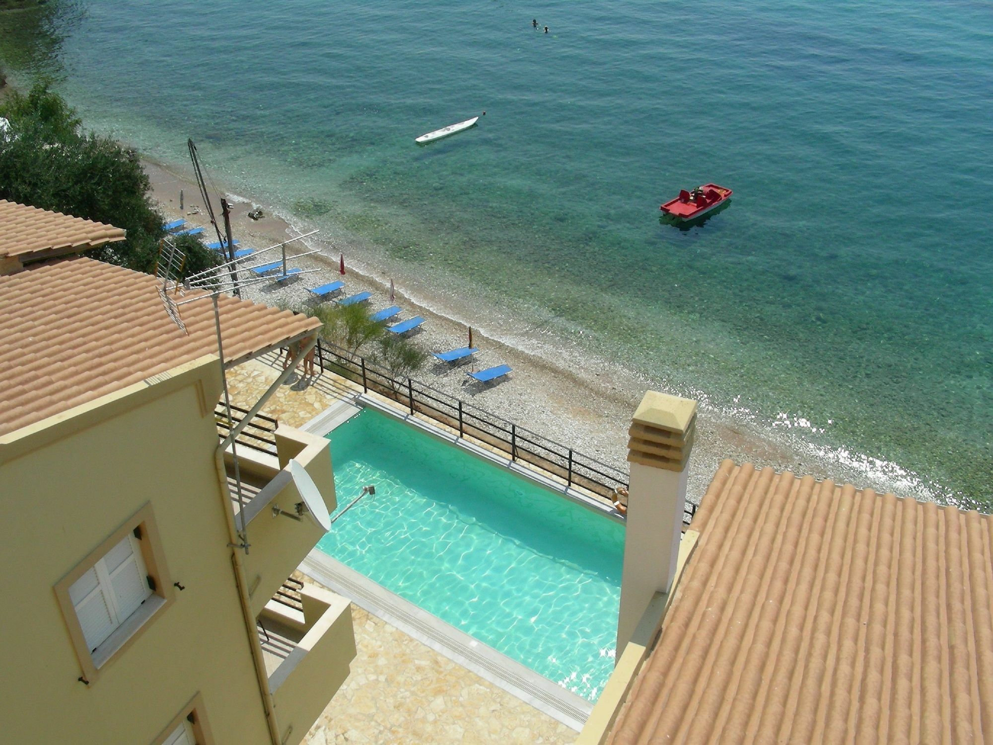 Glyfa Beach Villas برباتي المظهر الخارجي الصورة