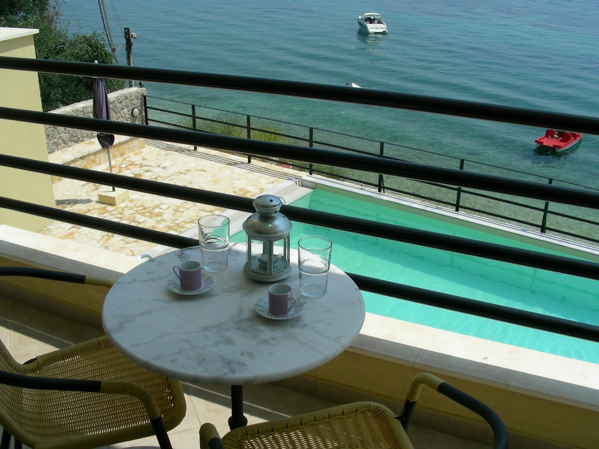Glyfa Beach Villas برباتي المظهر الخارجي الصورة